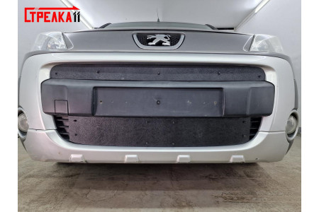 PEUGEOT PARTNER 2008-2012г.в. (II) - Зимняя защита радиатора