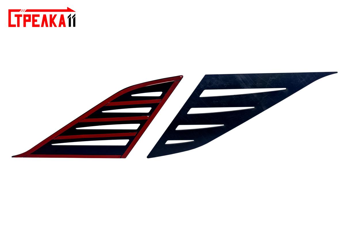 Декоративный элемент на двери